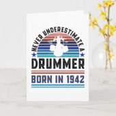 Drummer geboren 1942 80th Birthday Drumming Gift V Karte (Gelbe Blume)