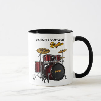 Drummer machen es mit Rhythm (anpassbare) Tasse