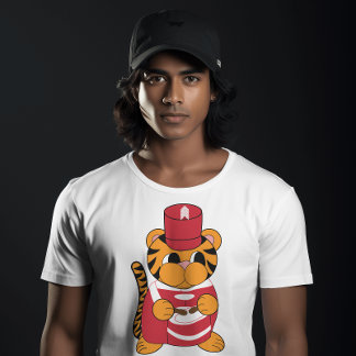 Drummer Tiger Marching Band Rot und Weiß T-Shirt