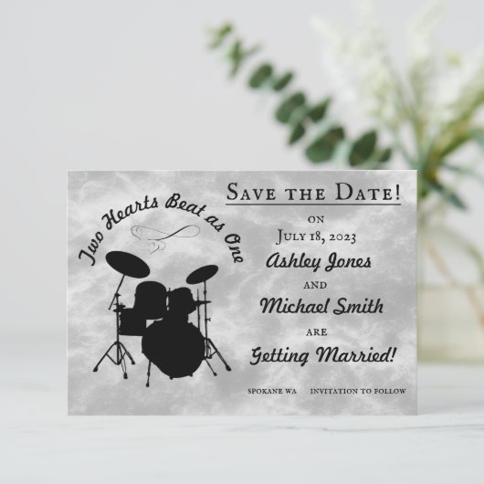 Drummer Wedding Rock & Roll Save the Date Drum Kit RSVP Karte (Stehend Vorderseite)