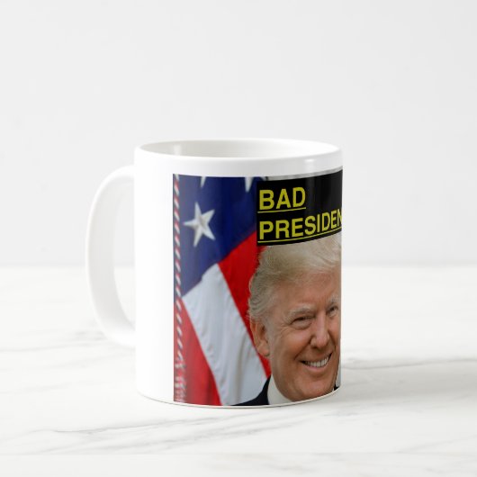 Drumpfs Risse Kaffeetasse (Vorderseite Links)