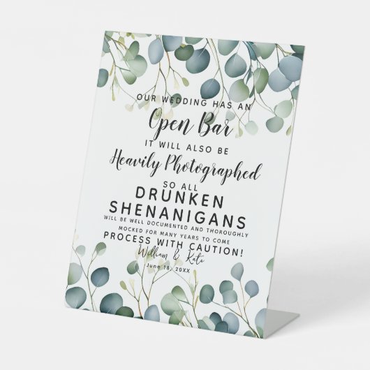 Drunken Shenanigans Fotografiert Eukalyptus Sockelschild (Vorderseite)