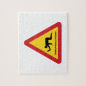 DRUNKENDE MENSCHEN ÜBERQUEREN VERKEHRSSIGN PUZZLE (Vertikal)