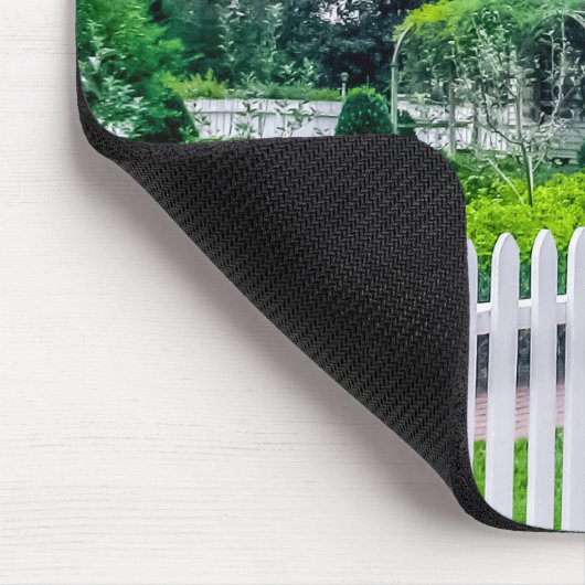 DSC02417-Oberst Williamsburg House mit Picket Fenc Mousepad (Ecke)