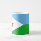 Dschibuti-Flagge Kaffeetasse (Mittel)