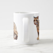 Dschungelkatzentier mit getrübter Leoparde Jumbo-Tasse (Rückseite)