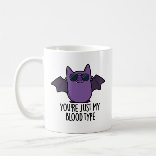 Du bist nur mein Blood-Funny Bat Pun Kaffeetasse (Links)