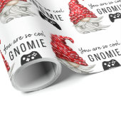 Du bist so Cool Gnomie Gamer Wrapping Paper Geschenkpapier (Rolleneckpunkt)