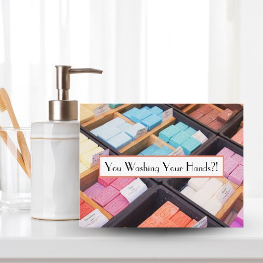 Du hast dir die Hände gewaschen?! Farbige französi Postkarte