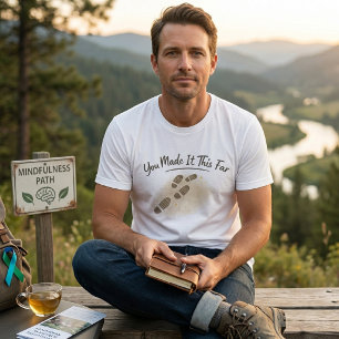 Du hast es so weit geschafft - Motivierende Fußspu Tri-Blend Shirt
