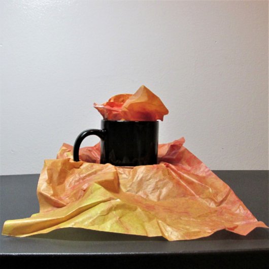 DU kannst Bildtext oder Logo hinzufügen, um dein e Seidenpapier