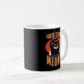Du schleichst Meowt | Halloween Black Cat Puff Kaffeetasse (VorderseiteRechts)