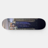 Dubai-Architektur nachts Skateboard (Horizontal)
