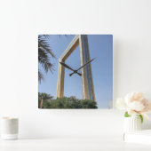 Dubai Frame building which located in Zabeel Park Quadratische Wanduhr (Zuhause)