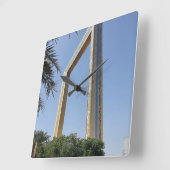 Dubai Frame building which located in Zabeel Park Quadratische Wanduhr (Winkel)
