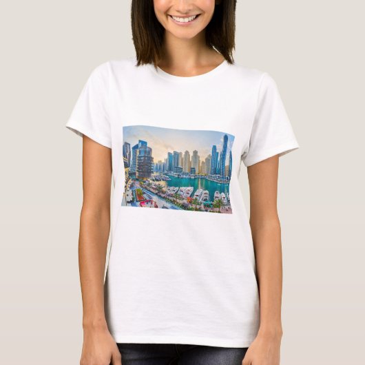 Dubai moderne Wolkenkratzer Corniche T-Shirt (Vorderseite)
