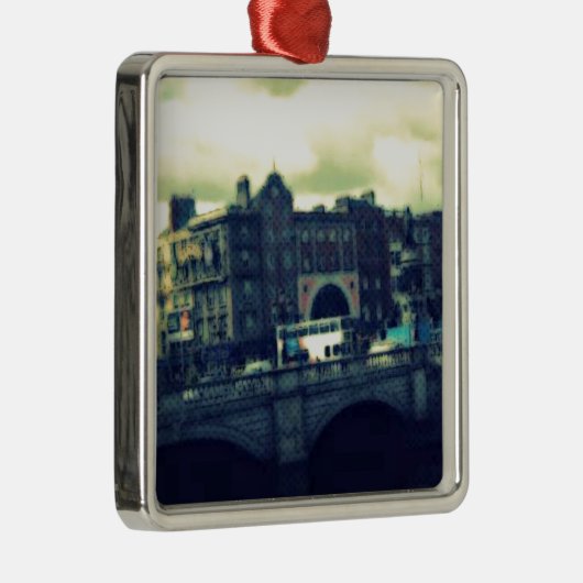 Dublin Pop Art Silbernes Ornament (Rechts)