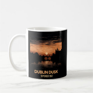 Dubliner Abenddämmerung: Zwielicht-Szenen Kaffeetasse