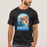 Dubrovnik Kroatien Reisen Kunst, Dichtung und Musi T-Shirt<br><div class="desc">Dubrovnik Kroatien retro Reisedesign. Bekannt ist sie durch ihre charakteristische Altstadt, umgeben von massiven Steinmauern, die im 16. Jahrhundert fertig gestellt wurden.</div>