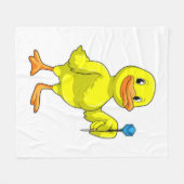 Duck bei Darts mit Dart Fleecedecke (Vorderseite (Horizontal))