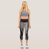 Duck Feather Foto Moderne Schwarze Graue Natur Capri Leggings (Vorderseite)