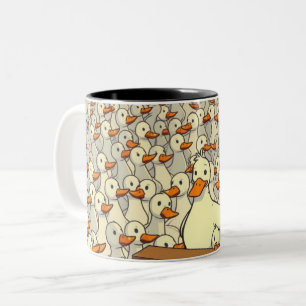 Duck Kundgebung - Funny Cartoon Duck Speech Crowd  Zweifarbige Tasse