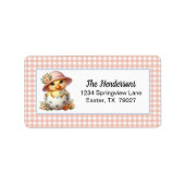 Duckling Chick in Easter Egg on Pink Gingham Plaid Adressaufkleber (Vorne)