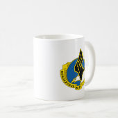 DUI - 101. Im Flugzeug Division Kaffeetasse (VorderseiteRechts)