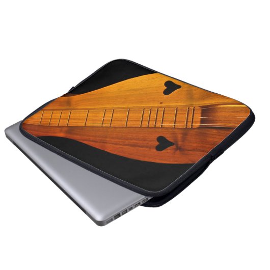 Dulcimer Laptop Sleeve (Vorne Knopf)