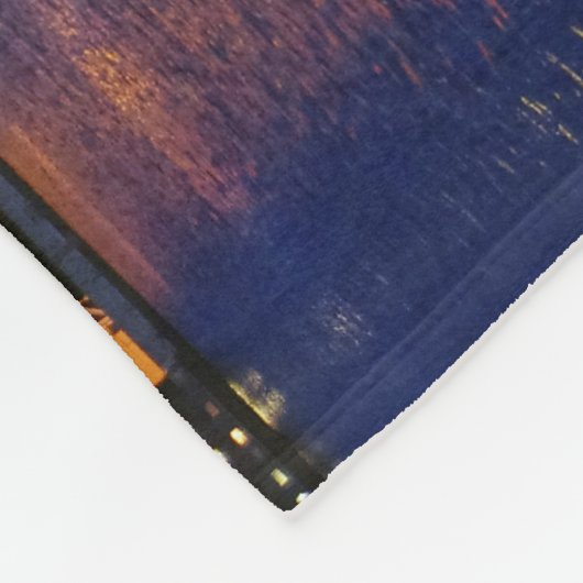 Duluth Air Lift Bridge & John G. Munson Fleecedecke (Ecke)