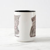 dumme Katze Zweifarbige Tasse (Mittel)