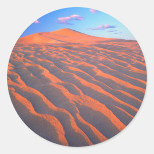 Dumont Dunes, Sanddünen und Wolken Runder Aufkleber