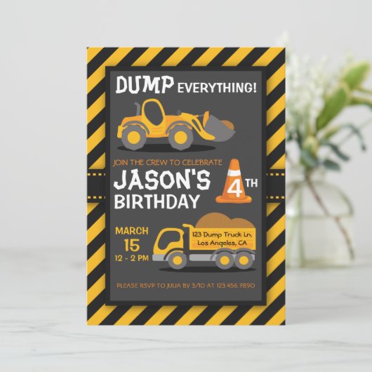 Dump Alles Dump Truck Birthday Party Einladung (Stehend Vorderseite)