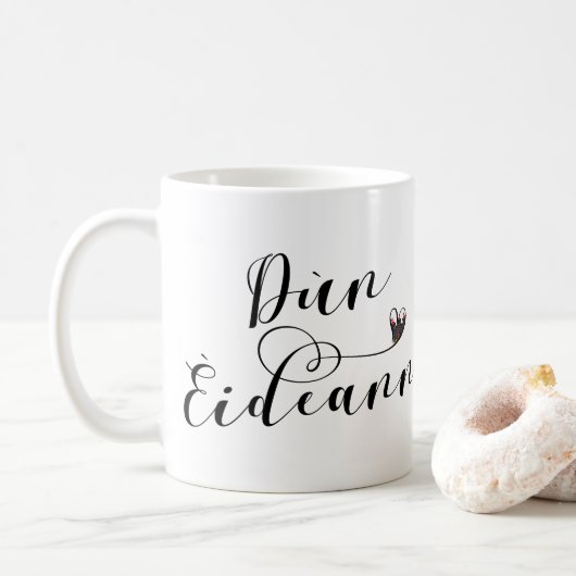 Dùn Èideann Flag Herz, Edinburgh Kaffeetasse (Mit Donut)