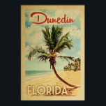 Dunedin Poster Palm Tree Vintage Travel<br><div class="desc">Ein einzigartiges Retrodesign aus der Mitte des Jahrhunderts,  das moderne Dunedin Florida im Stil eines Vintage-Reiseplakats druckt. Es verfügt über eine geschwungene Palme am Sandstrand mit Ozean unter einem blauen bewölkten Himmel.</div>