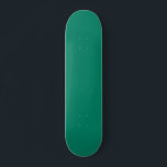 Dunkel grün blau, solide Farbgestaltung Skateboard<br><div class="desc">Klassische Vintage Retro Klassische dunkelgrüne blaue Farbe für Zuhause und Geschenke. Klassische dunkelgrüne Wohngestaltung und Accessoires. Trendy Dark Emerald Green Farbe Mode,  smaragdblaue grüne Farbe Design.</div>