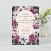 Dunkel grüner Wein Lila Florals QR-Code Hochzeit Einladung (Stehend Vorderseite)