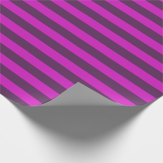Dunkel Lila und Magenta Streifen Geschenkpapier (Ecke)