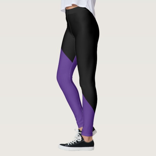 Dunkel Lila und schwarz Leggings (Links)