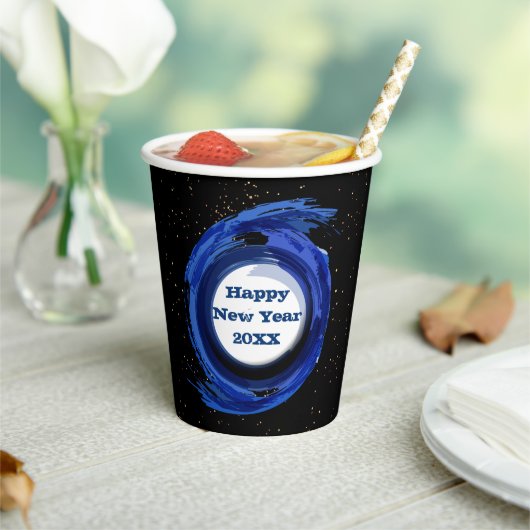 Dunkelblau gestrichen am Abend, glücklich Neues Ja Pappbecher (In Situ)
