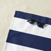 Dunkelblau, weißes Streifenmuster Strandtuch (Beispiel)
