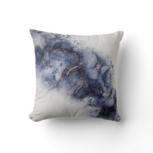 Dunkelblaue Alkoholfarbe