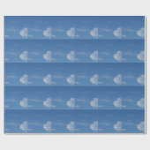 dunkelblaue Himmelswolken Geschenkpapier (Flach)