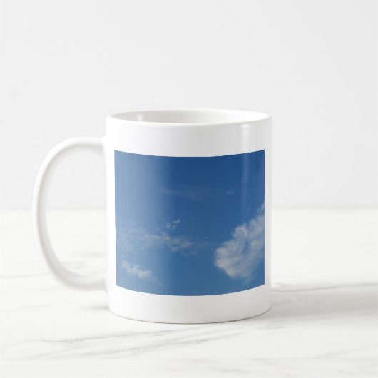 dunkelblaue Himmelswolken Kaffeetasse (Links)