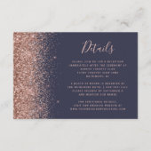 Dunkelblaue Rose Gold Glitzer Edge Wedeldetails Begleitkarte (Vorderseite)
