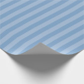 Dunkelblaue Streifen mit poliertem hellblauen einf Geschenkpapier (Ecke)