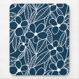 Dunkelblaue und weiße tropische Blumen Mousepad