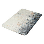 Dunkelblaue Wildblumen Orange Cream Wavy Lines Badematte (Schrägansicht)