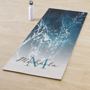 Dunkelblaues Meerwasser abstrakt Monogram Yogamatte