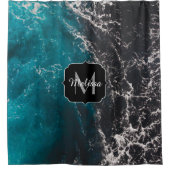 Dunkelblaues Meerwasser Monogram Duschvorhang (Vorderseite)